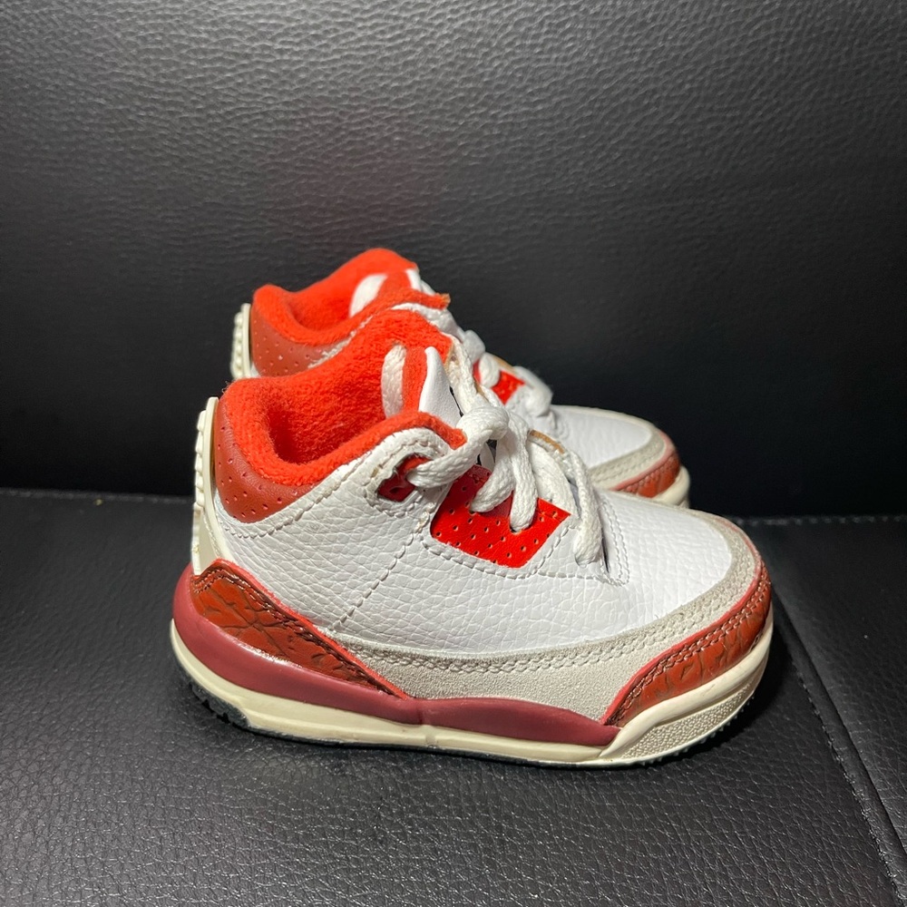 **Jordan 3 Reimagined White Cement (Size 4C) - Toddler Edition** - Picture 6 of 9